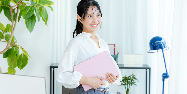 採用情報